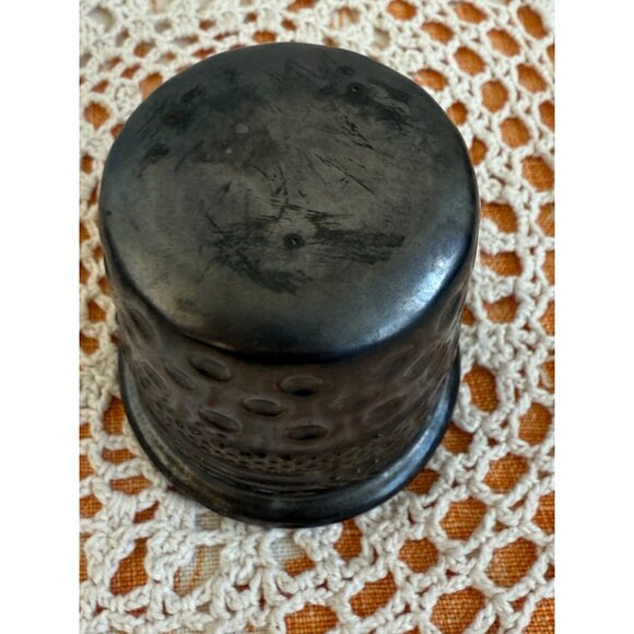 Vintage 70's Mini 3" Flower Pot Sewing Thimble Shape - Picture 5 of 8